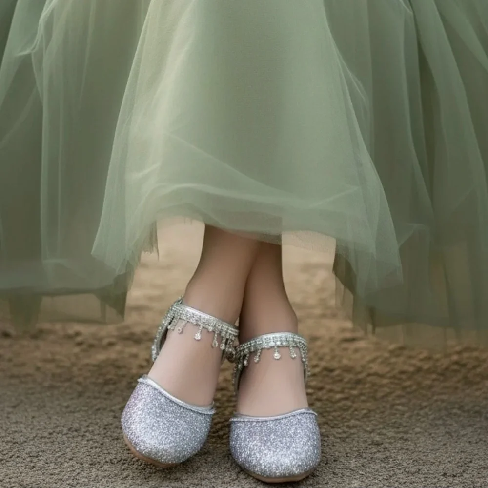 Trish Scully Miss Rodeo Silver Glitter Dress Shoes Girls Size 12 Jeweled Strap